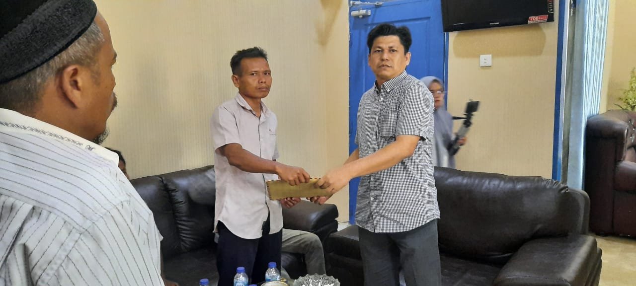 Surati Bupati, Warga Aek Banir Minta Kepala Desa Dicopot