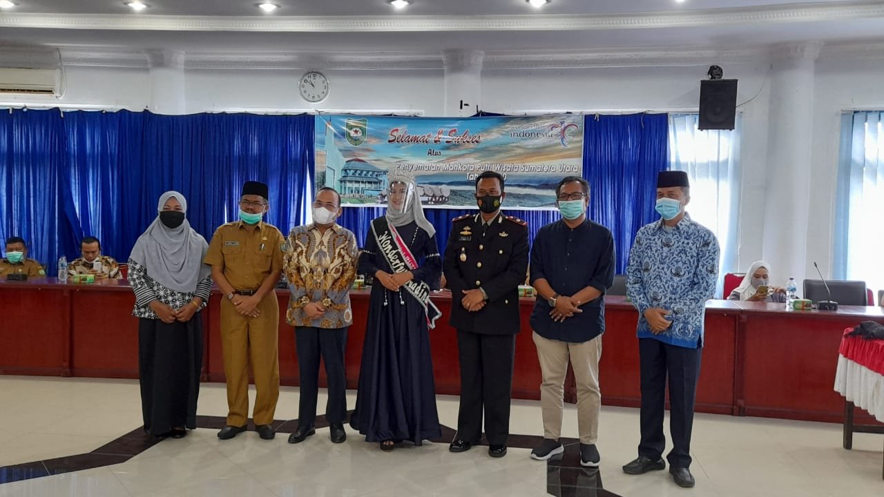 Penyematan Mahkota Putri Wisata Sumut, Pjs. Bupati Madina: Wisata Madina Harus Lebih Dikenal