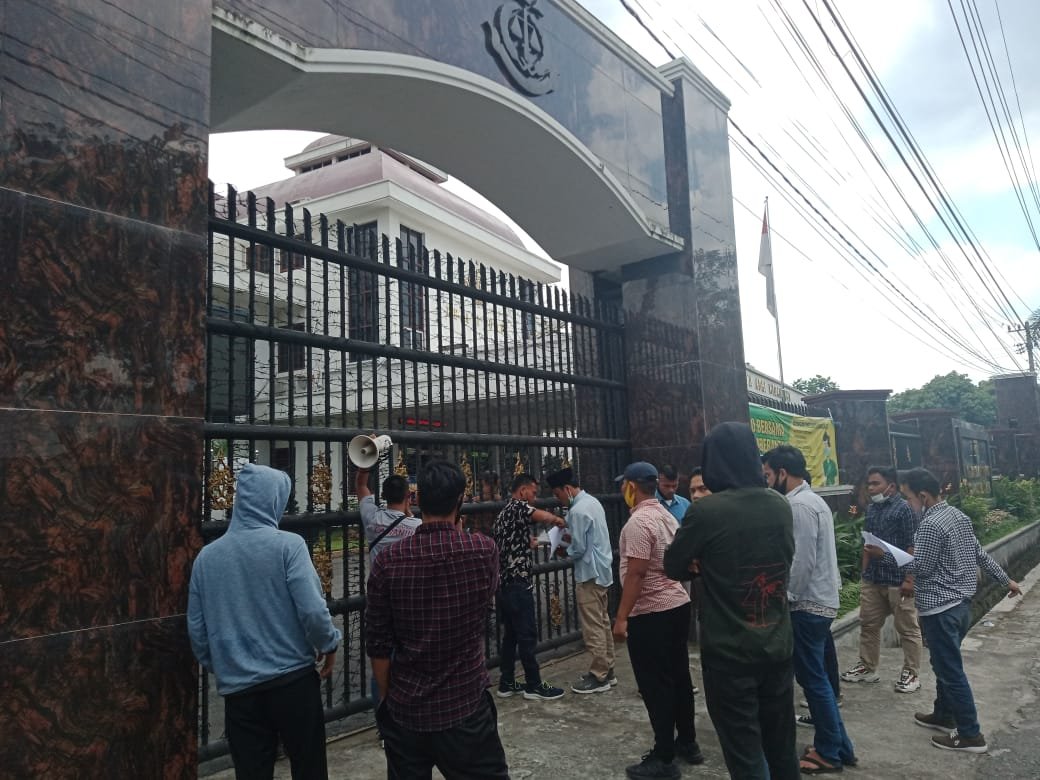 Dugaan Maladminitrasi DAK Disdik Madina, Mahasiswa Madina Demo di Kejatisu