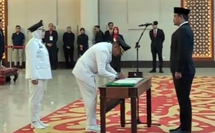 Sah…! Saipullah Resmi Jadi Bupati Madina, Yupri Jadi Ketua TP-PKK