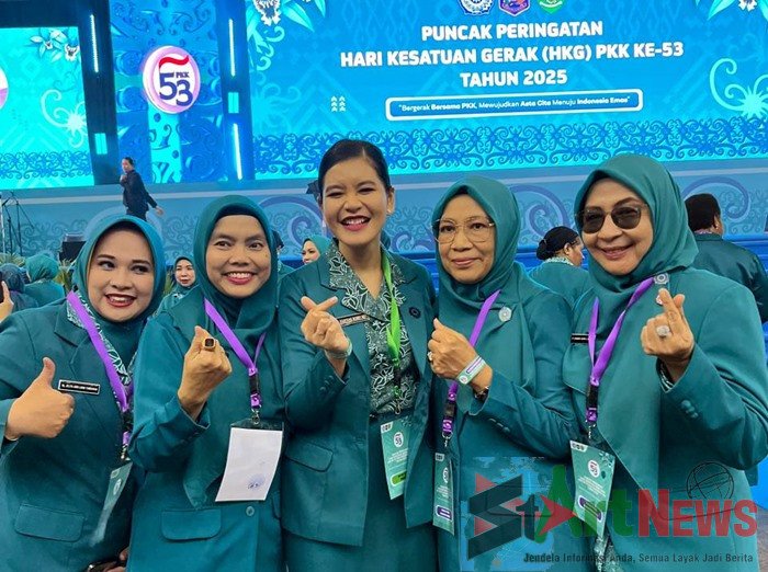 Ketua TP PKK Madina Hadiri Peringatan HKG PKK di Samarinda