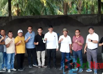 Saipullah Boyong Sejumlah Pejabat Belajar Tingkatkan Produksi Sawit ke H. Suyono