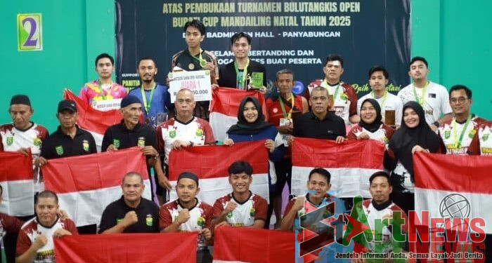 Wabup Madina Tutup Turnamen Badminton Open Bupati Cup, Ini Juaranya