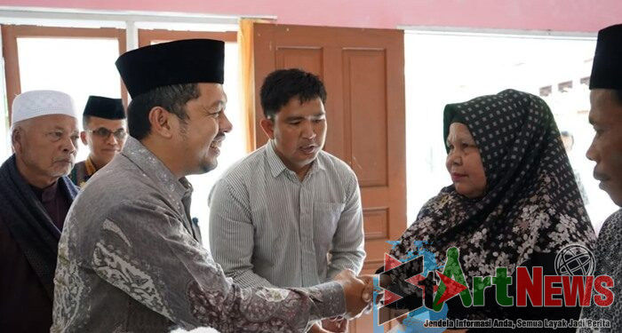 Bupati Paluta Salurkan Bantuan Baznas di Hulu Sihapas dan Batang Onang