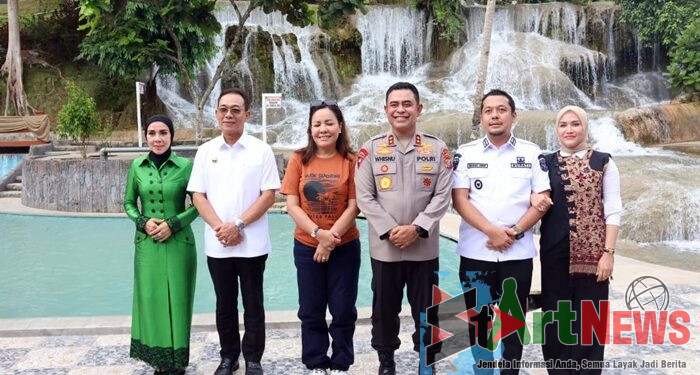 Dukung Pariwisata Tapsel, Kapolda Sumut Kunjungi Objek Wisata Aek Sijorni