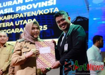 Madina Terima Penghargaan UHC dan DBH Rp16,4 Miliar dari Pemprov Sumut