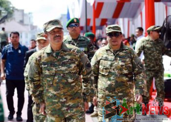 Berseragam ala Militer, Bupati Madina Hadiri Perayaan HUT ke-80 TNI di Medan