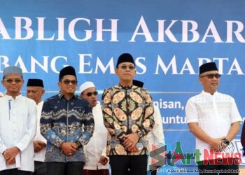 Tabligh Akbar di Lapangan PTPN IV, Bupati Tapsel Apresiasi Ustadz Ucay