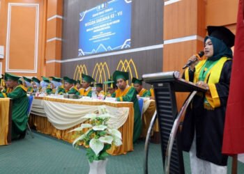 Kantongi IPK 3,83, Aisyaturriado Raih Predikat Wisudawan Terbaik STAIN Madina