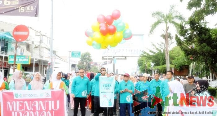 Pemkab Madina Rayakan HKN ke-61 dengan Jalan Sehat dan PKG