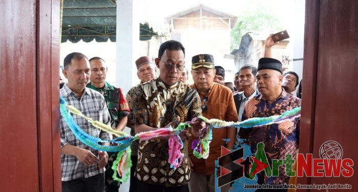 Resmikan Kantor Desa Batang Paya, Bupati Tapsel Sebut PLTA Batang Toru Segera Beroperasi