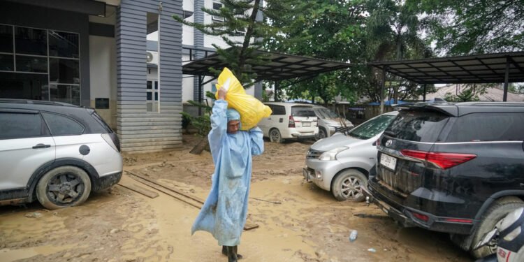 90 Persen Nakes RSUD Muda Sedia Aceh Tamiang Terdampak Banjir