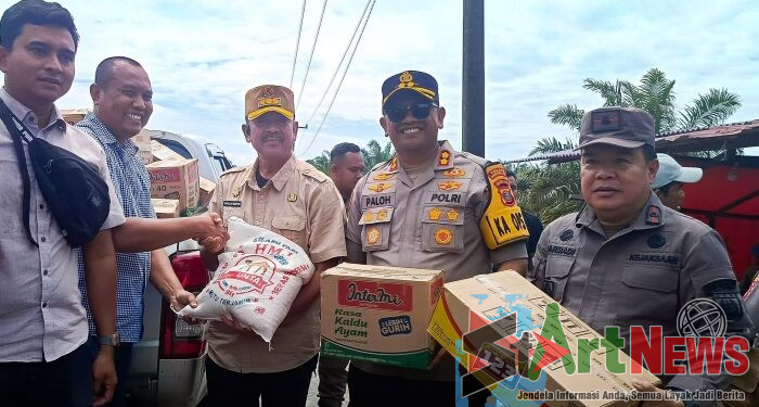 Bupati dan Kapolres Madina Pastikan Bantuan Banjir Pantai Barat Tepat Sasaran