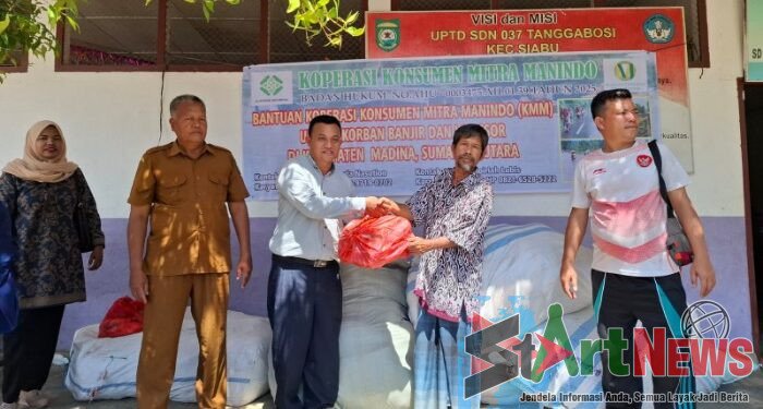 KMM Salurkan Bantuan kepada Korban Banjir di Madina