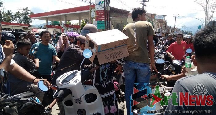 VIDEO: Warga Panyabungan Menanti Kepastian di Tengah Antrean BBM