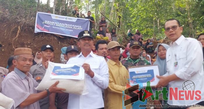 Bupati Madina Salurkan Bantuan Kementan ke Desa Banjar Malayu