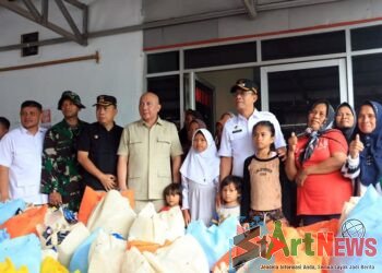 Ketua MPR Salurkan Bantuan untuk Korban Bencana Tapsel