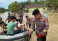 Banjir Susulan di Tapsel, Unit K-9 Polda Sumut Alihkan Tugas Fokus Evakuasi Warga