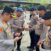 Cari Aplikasi Judi Online, Kapolres Tapteng Periksa Ponsel Seluruh Anggotanya