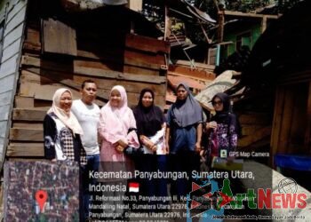 Dinsos Madina Bantu Perbaikan Rumah Tertimpa Pohon di Panyabungan III