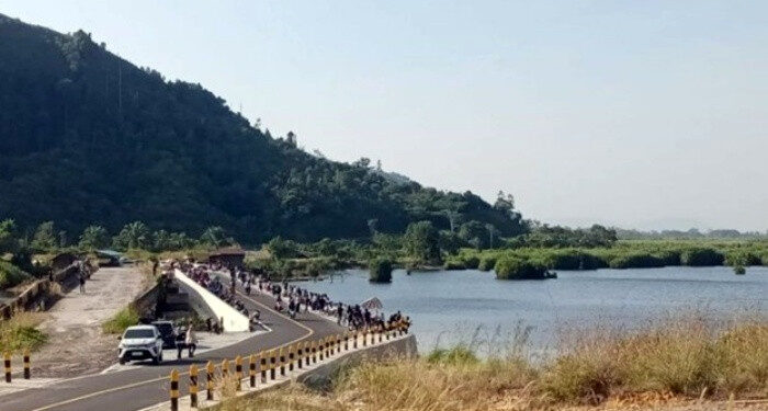 Jembatan Layang Danau Siais Mendadak Jadi Magnet Wisata Tapanuli Selatan