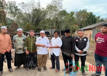 PKS Madina Bantu Korban Kebakaran di Desa Sibanggor Julu