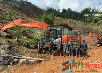 Petugas Gabungan Tertibkan PETI di Solok Selatan, Empat Ekskavator Diamankan