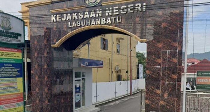 Kejari Labuhanbatu Geledah Kantor Disporabudpar Terkait Dugaan Korupsi Hibah Pramuka