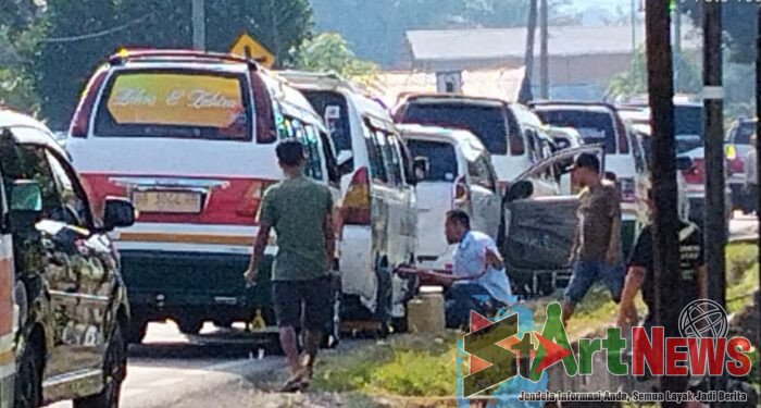Dekat Polres Madina, Sedot BBM dari Tangki Mobil Dilakukan Terang-terangan