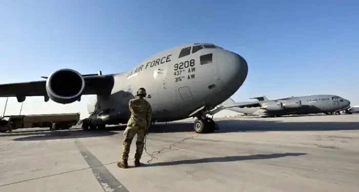 Balas Serangan, Iran Arahkan Rudal ke Pangkalan Militer AS di Qatar dan Bahrain