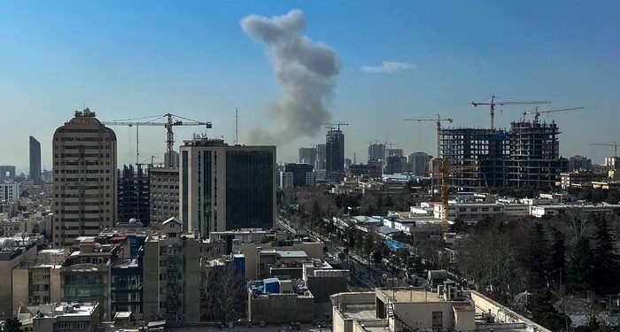 Timur Tengah Memanas, Israel-AS Serang Teheran