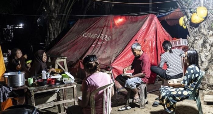 Nestapa Warga Aceh Utara dan Pidie Jaya Menjalani Ramadan di Balik Terpal