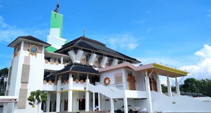 Menjemput Kedamaian di Masjid Agung Nur Ala Nur Panyabungan