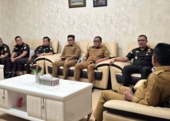 Plt. Kajari Madina Komit Kawal Pembangunan dan Siap Sikat Oknum Nakal