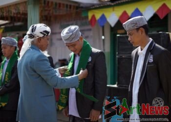Suasana Haru Prosesi Wisuda Angkatan XVIII Ponpes Annadwa di Sinunukan
