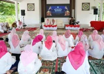 Sambut Ramadan, Ketua PKK Madina Ajak Kaum Ibu Hiasi Rumah dengan Keikhlasan