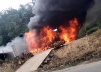 Satu Rumah dan Mobil Musnah Terbakar di Desa Relokasi Muarasipongi