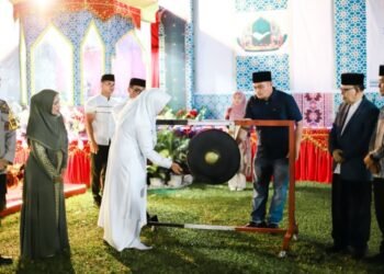 Wabup Atika Buka MTQ XXV Tingkat Kabupaten Madina di Kelurahan Longat