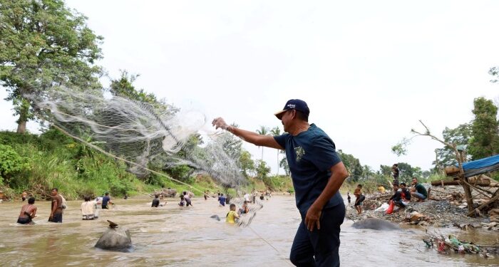 Bupati Madina Sebut Lubuk Larangan Solusi Ekonomi dan Pelestarian Sungai