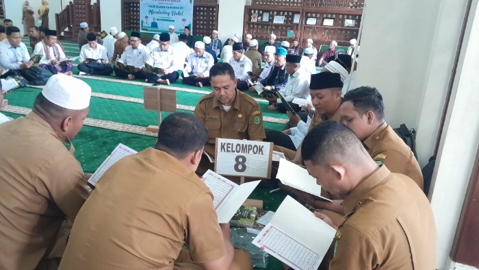 HUT ke-27 Madina Diperingati dengan Zikir dan Khatam Al Qur’an