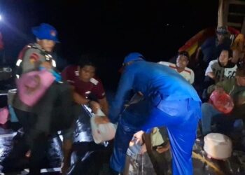 Kapal Wisata Berpenumpang 64 Orang Karam di Perairan Pulau Salah Namo