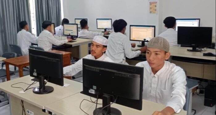 69 Ribu Santri Ikuti UAN Pendidikan Kesetaraan 2025/2026, Ijazahnya Diakui