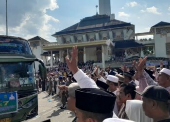 Lantunan Azan Iringi Keberangkatan Jamaah Haji, Tangis dan Doa Mengiringi dari Tanah Madina