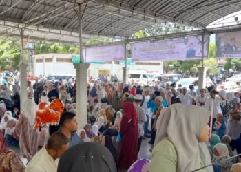 Ribuan Warga Madina Lepas 342 Jamaah Haji dari Masjid Agung Nur Ala Nur Panyabungan