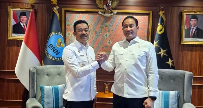 Bupati Madina dan BNN Bahas Upaya Pengalihan Tanaman Ganja di Panyabungan Timur