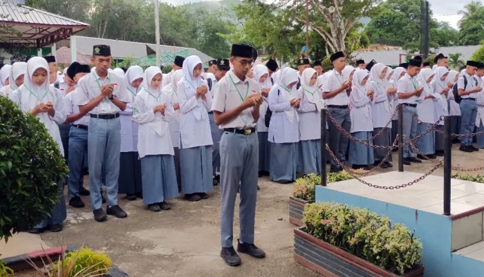 Spektakuler! 201 Siswa MAN 1 Madina Lulus Jalur SPAN-PTKIN 2026