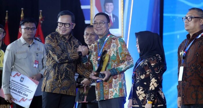 Dalam Keadaan Bencana, Tapsel Tetap Mampu Berprestasi