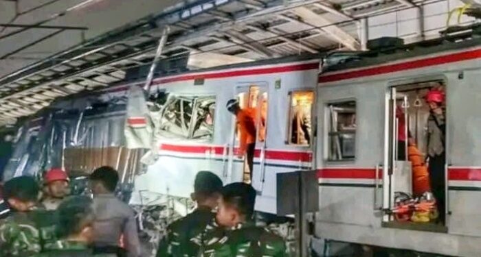 Update Tabrakan Kereta Api di Bekasi Timur: 14 Tewas, 84 Luka