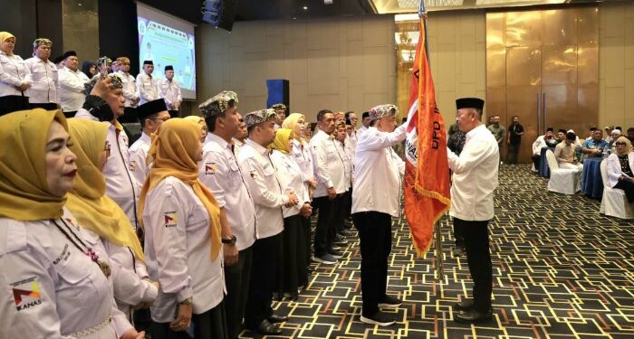 Saipullah Lantik Pengurus IKANAS Sumut, Gubsu Soroti Kontribusi untuk Pembangunan