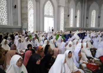 Ribuan Jamaah Padati Tabligh Akbar Pekan Eksyar 2026, Momentum Kebangkitan Ekonomi Tapsel